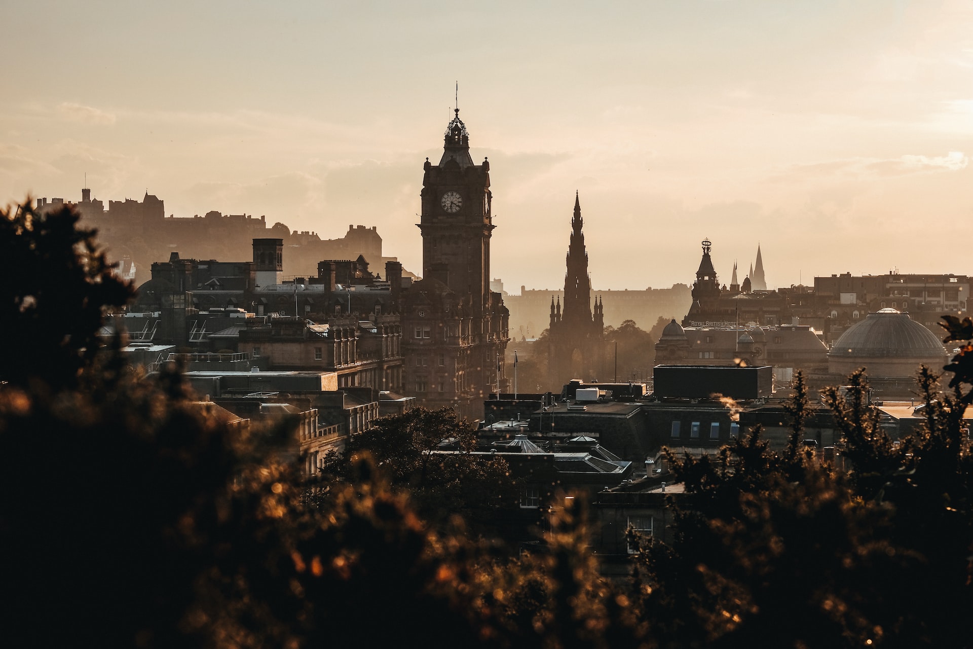 Savills Scotland s commercial real estate sees nearly 1.5bn